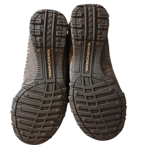 Skechers Moc Toe Chocolate Brown Suede Leather Chukka Boots - Picture 8 of 10